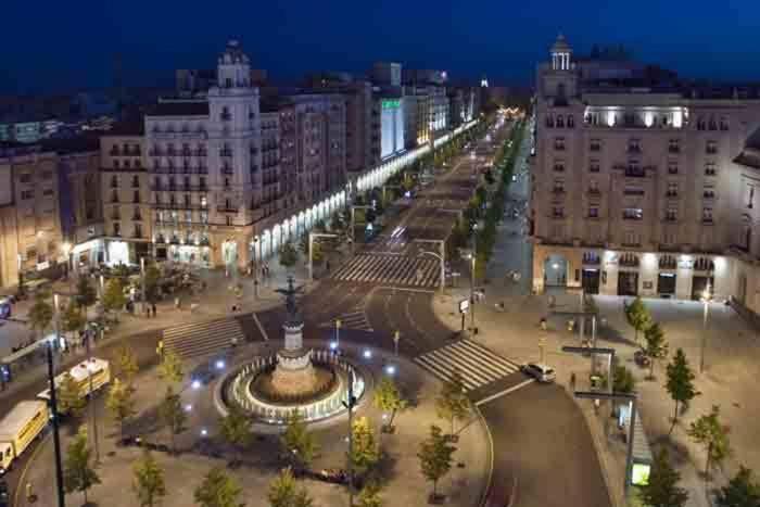 Apartamentos Plaza Espana Deluxe Zaragoza Buitenkant foto
